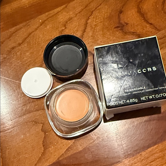 Marc Jacobs Other - Marc Jacob’s Remarkable Concealer